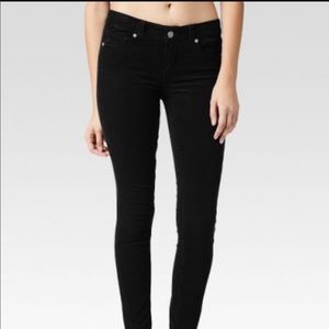 PAIGE skinny jean!